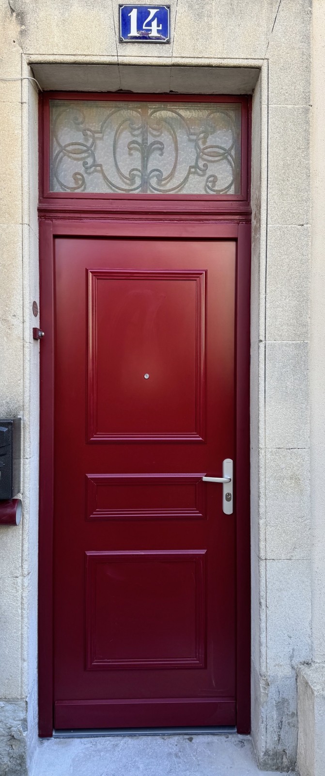 Installation d'une porte de sécurité sur mesures à Carpentras dans le Vaucluse