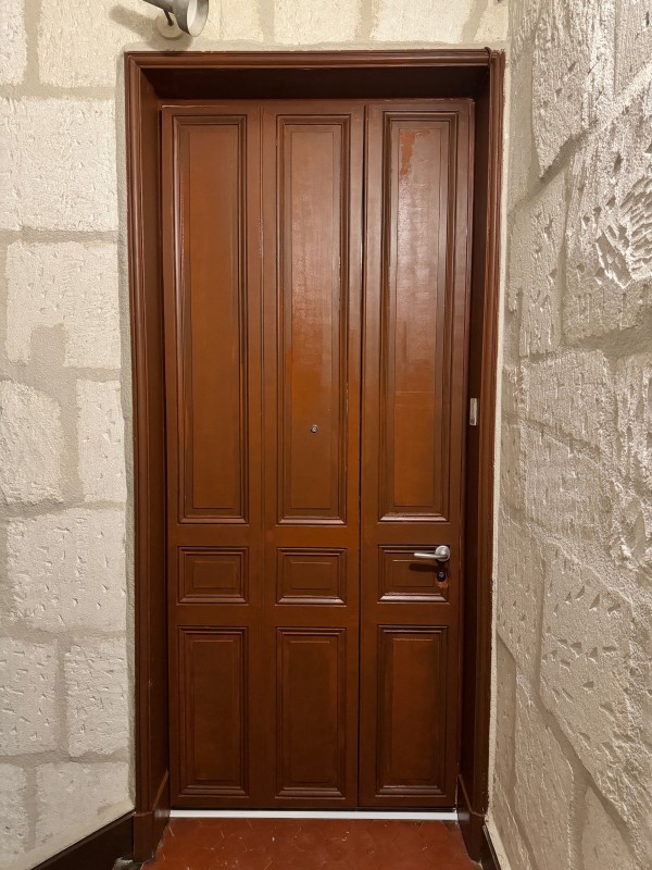 Faire blinder une porte d'appartement ancienne à Avignon dans le Vaucluse